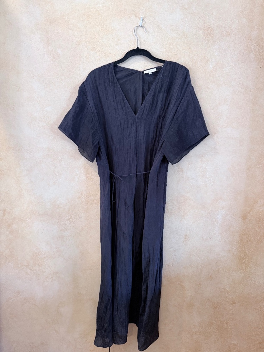 Vince Dress Women’s Size Small Navy Blue Crinkled Midi A-Line V-Neck New w/ Tags